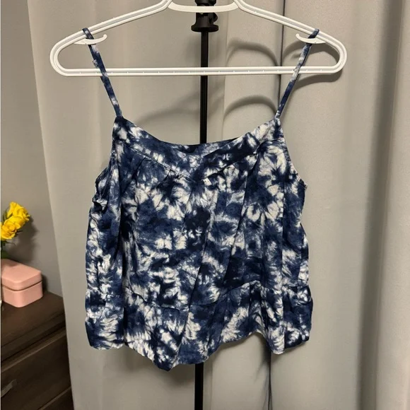 Gap Top - Picture 2 of 4